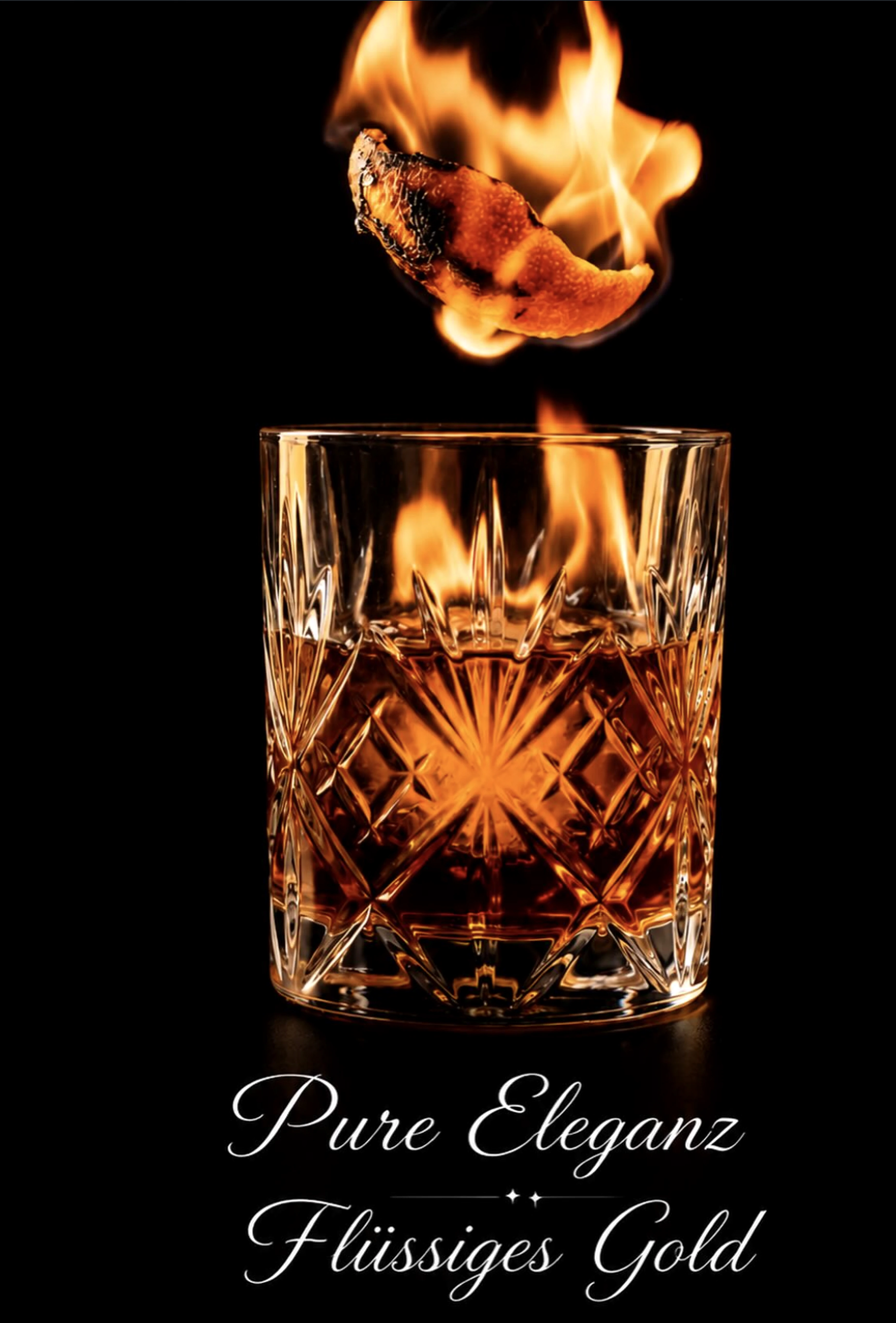 Signature Drink der UP IN SMOKE LOUNGE Soltau in warmem Goldlicht
